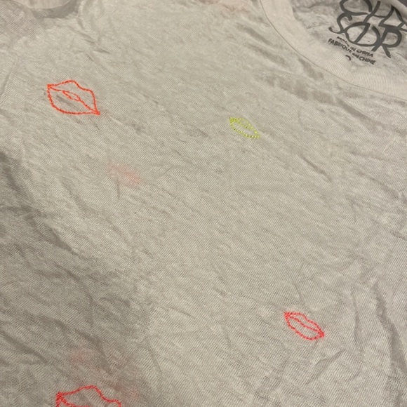 Chaser neon Lips Crop Top Tee Sz S 💋 - Picture 5 of 5